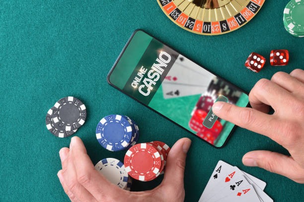 Bonus round and free spins feature in a dewaraja88 login slot game